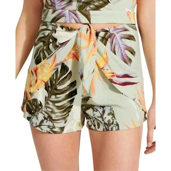 GUESS Juni Printed Tie-Front Shorts L - Picture 1 of 12